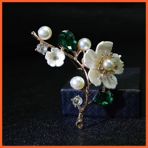 Shell Pearl Flower Brooches | Elegant Fashion Pin Red Crystal Enamel Lapel Pin