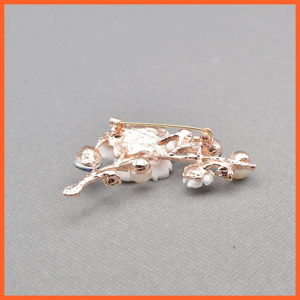 Shell Pearl Flower Brooches | Elegant Fashion Pin Red Crystal Enamel Lapel Pin