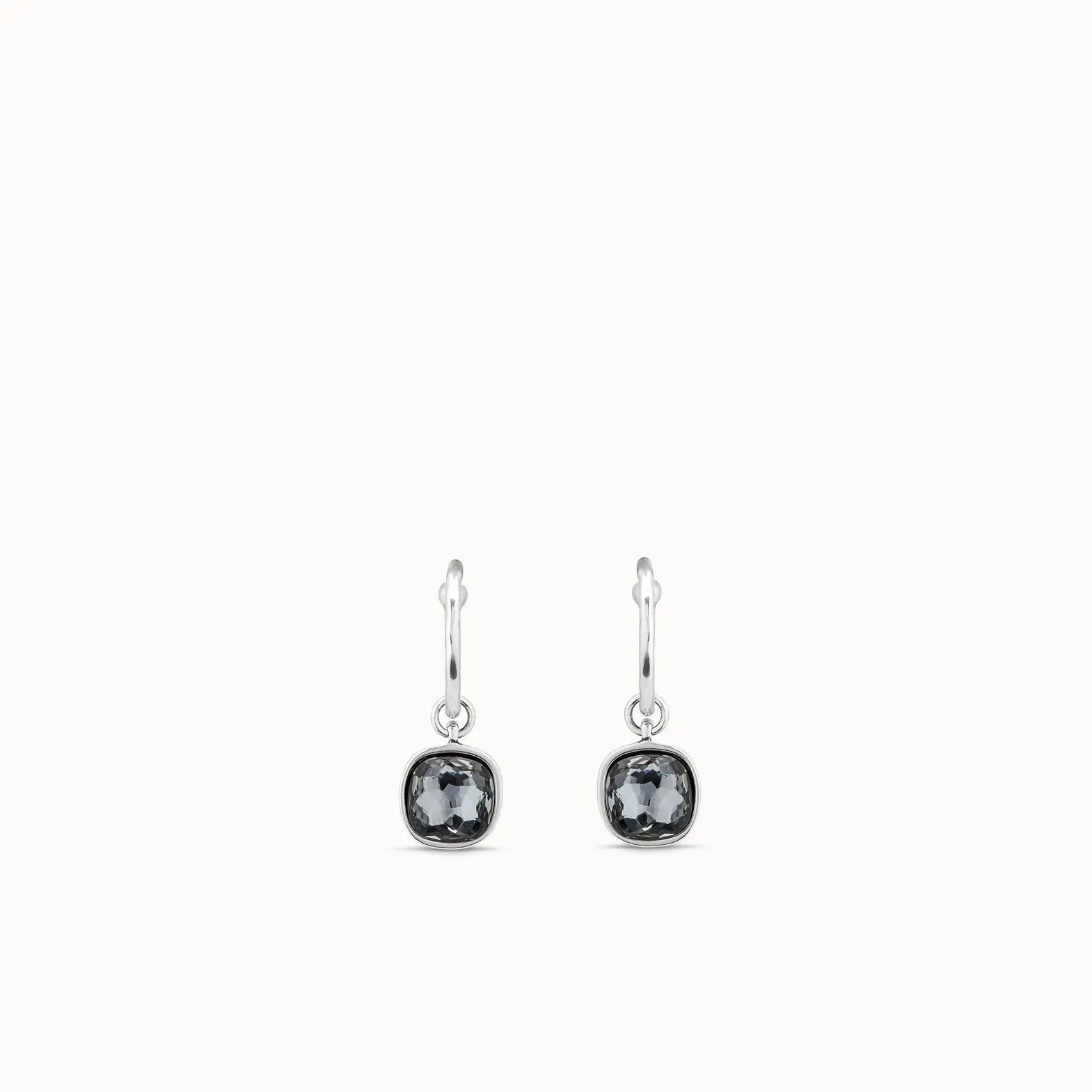 Shiny Tears Dangle Earrings