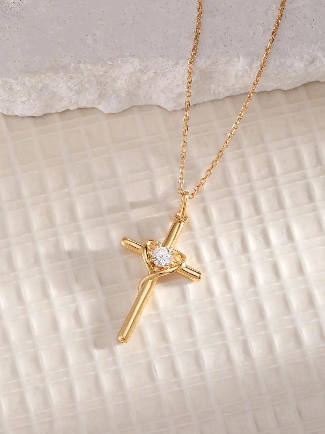S.Leaf Cross Necklace for Women Gold Diamond Cross Necklaces for Women Sterling Silver Cross Pendant Necklaces for Women Birthday Anniversary