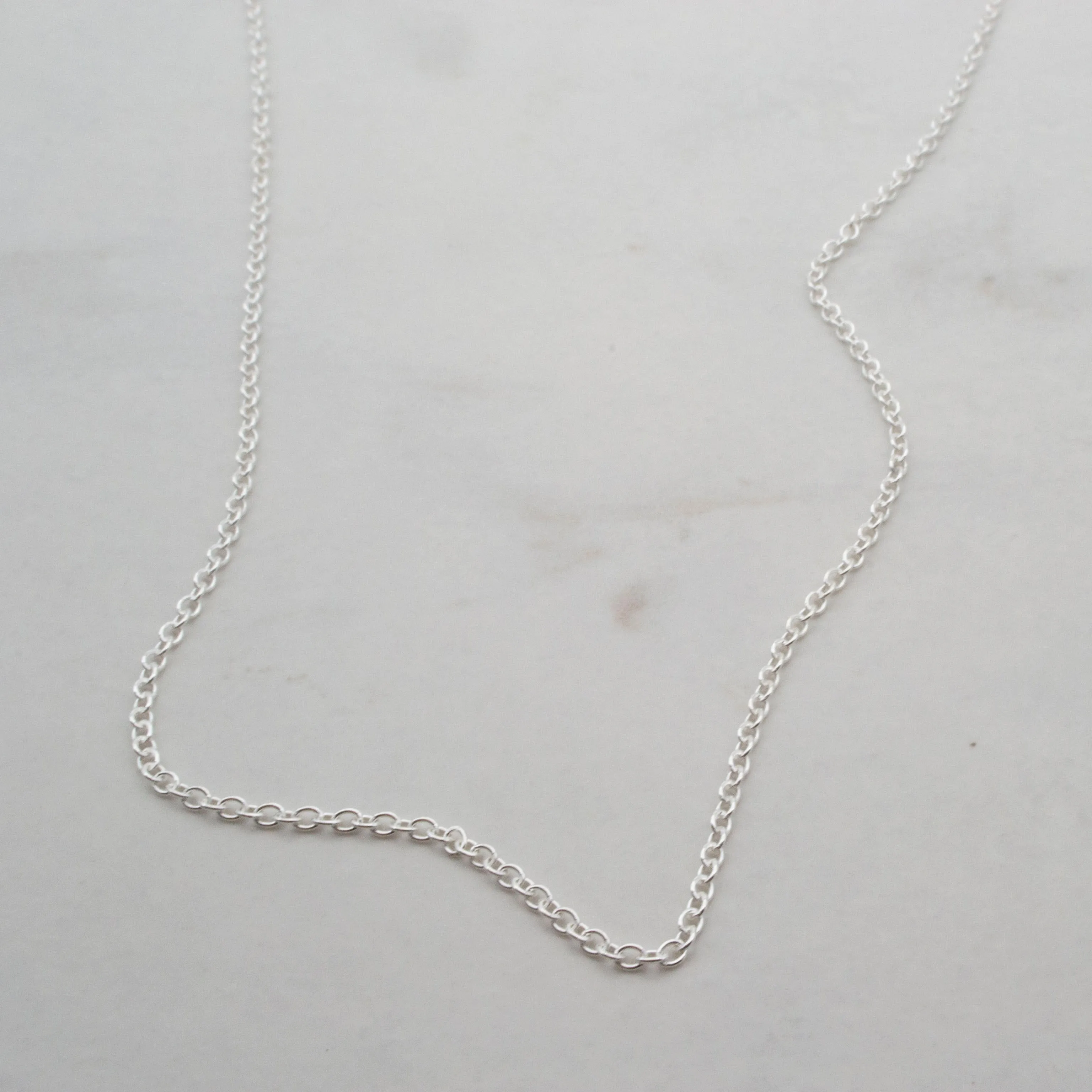 Sterling silver trace chain (looser)