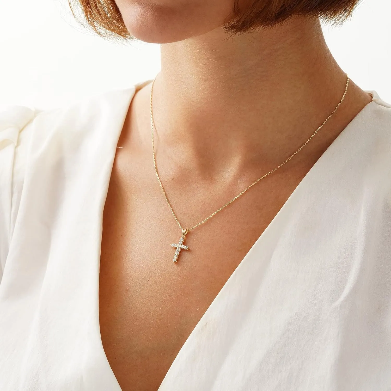 Tewiky Dainty Cross Necklace for Women, 14K Gold Plated Simple Cross Choker Necklaces Small Cross Pendant Tiny Cute Necklaces Handmade Aesthetic Gold Jewelry for Women