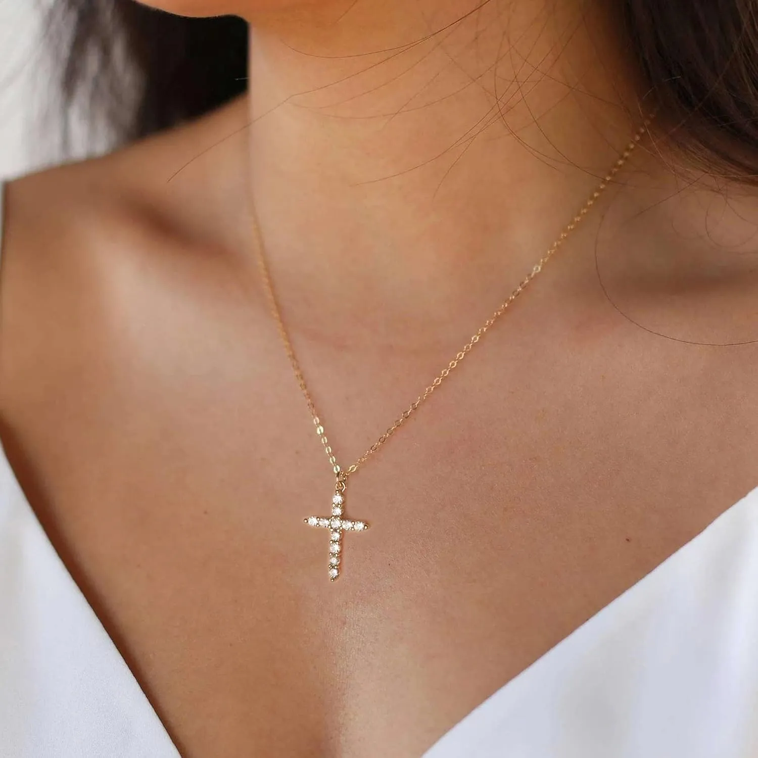 Tewiky Dainty Cross Necklace for Women, 14K Gold Plated Simple Cross Choker Necklaces Small Cross Pendant Tiny Cute Necklaces Handmade Aesthetic Gold Jewelry for Women