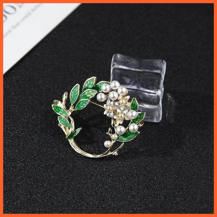 Vintage Flower Collar Brooches  | Lapel Pins White Pearl Beads Green Leaves Brooches
